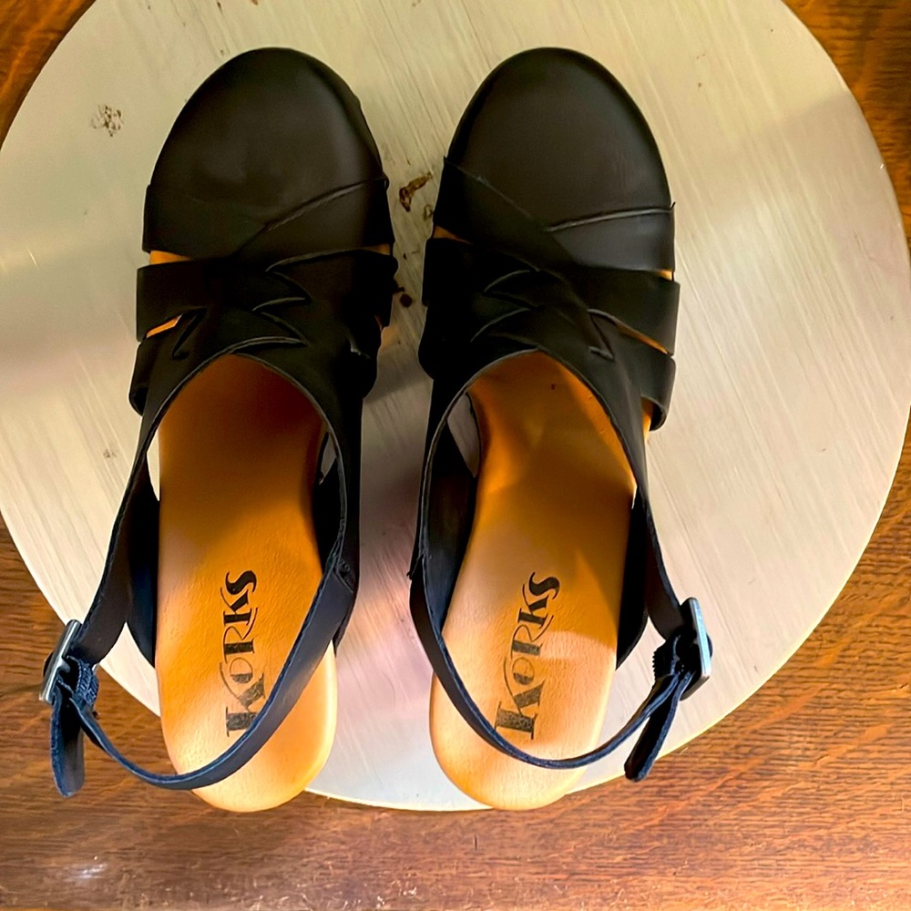 Korks Wynn Sandals